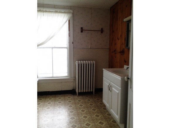 31 Maple Street Bethlehem, NH 03574 - Photo 15 of 21 Gallery Image 15