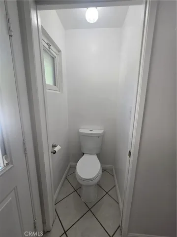 a bathroom with a toilet