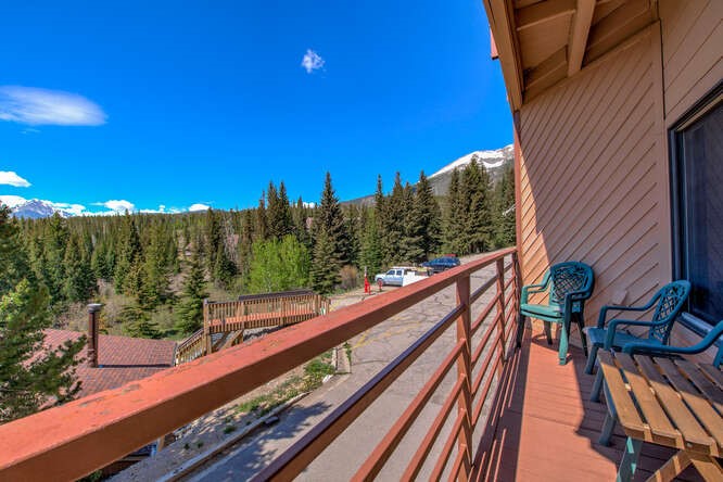 98000 Ryan Gulch Road, Unit E104 Silverthorne, CO 80498 - Photo 20 of 34 a view of balcony with furniture