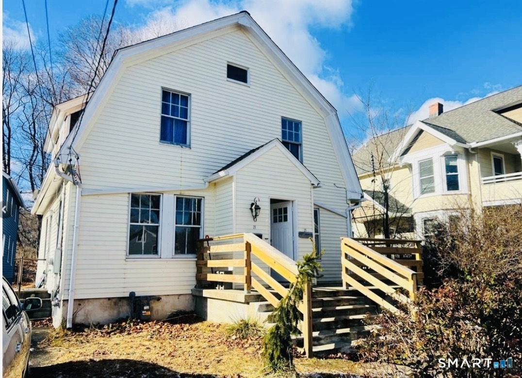 21 Woodbine Street Torrington, CT 06790 - Photo 1 of 7