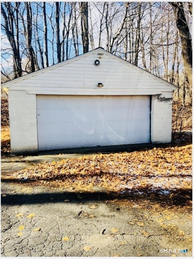 21 Woodbine Street Torrington, CT 06790 - Photo 7 of 7