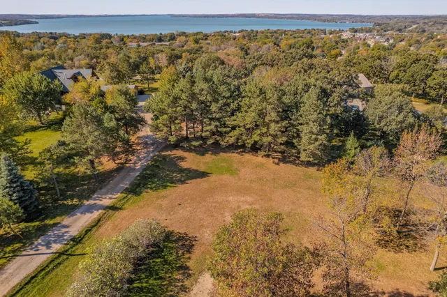 $299,000 | 105 10th Street Southeast, Glenwood, MN 56334