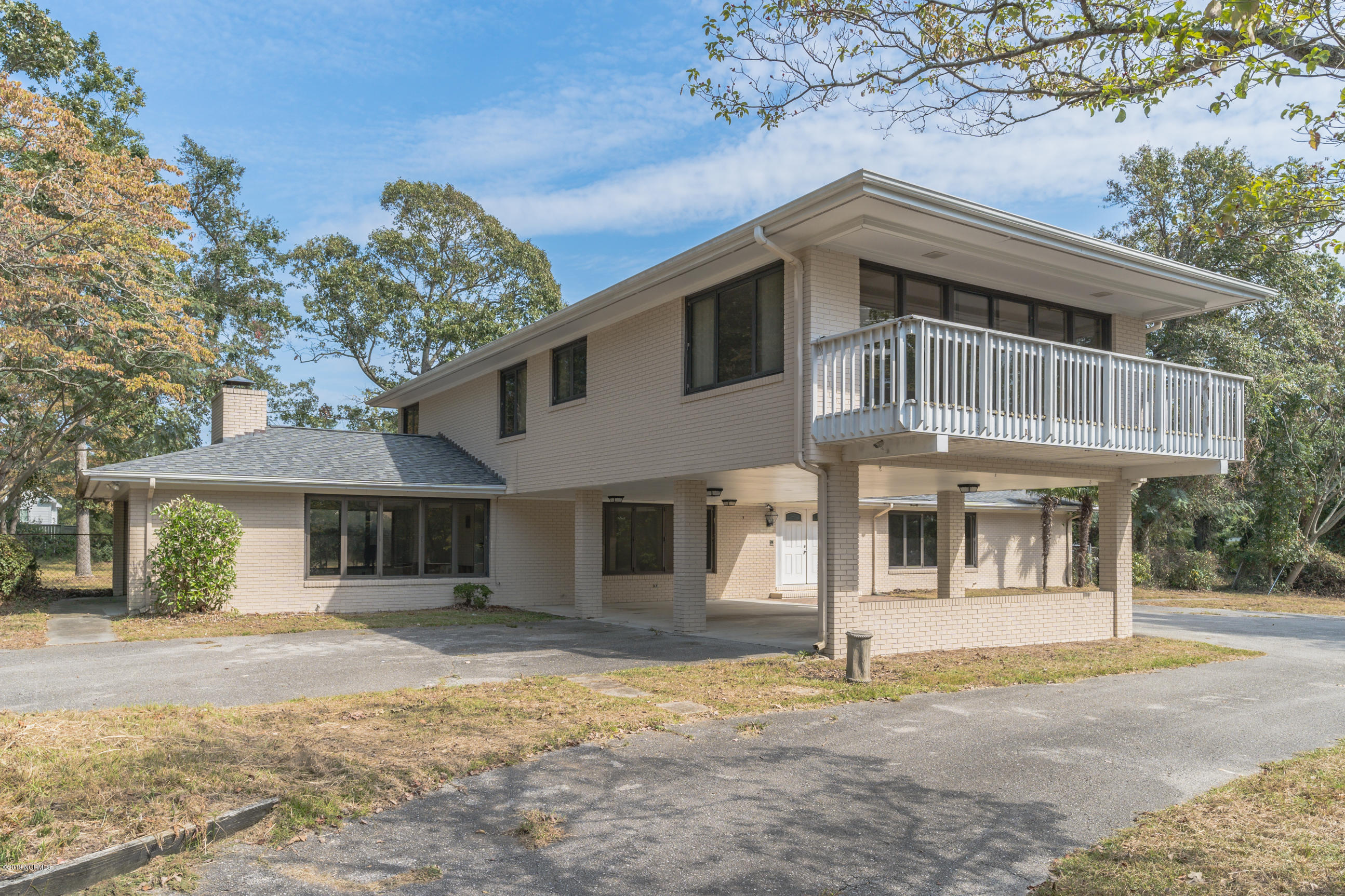 309 Edgewater Club Road Wilmington, NC 28411 - Photo 3 of 34 309 Edgewater Club-3