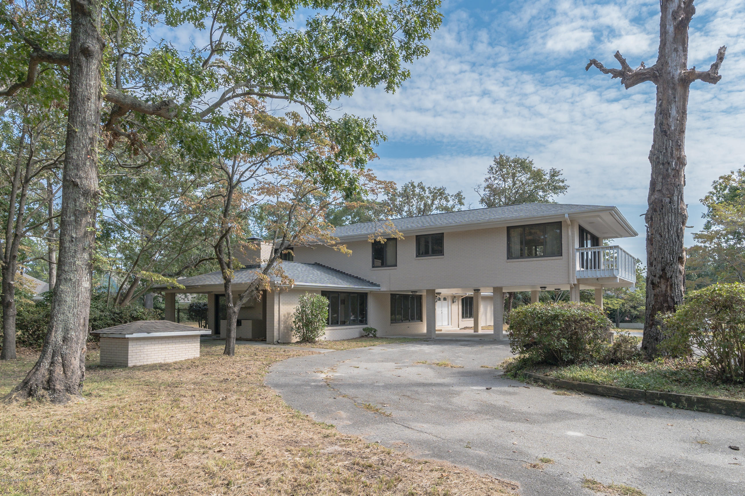 309 Edgewater Club Road Wilmington, NC 28411 - Photo 4 of 34 309 Edgewater Club-2