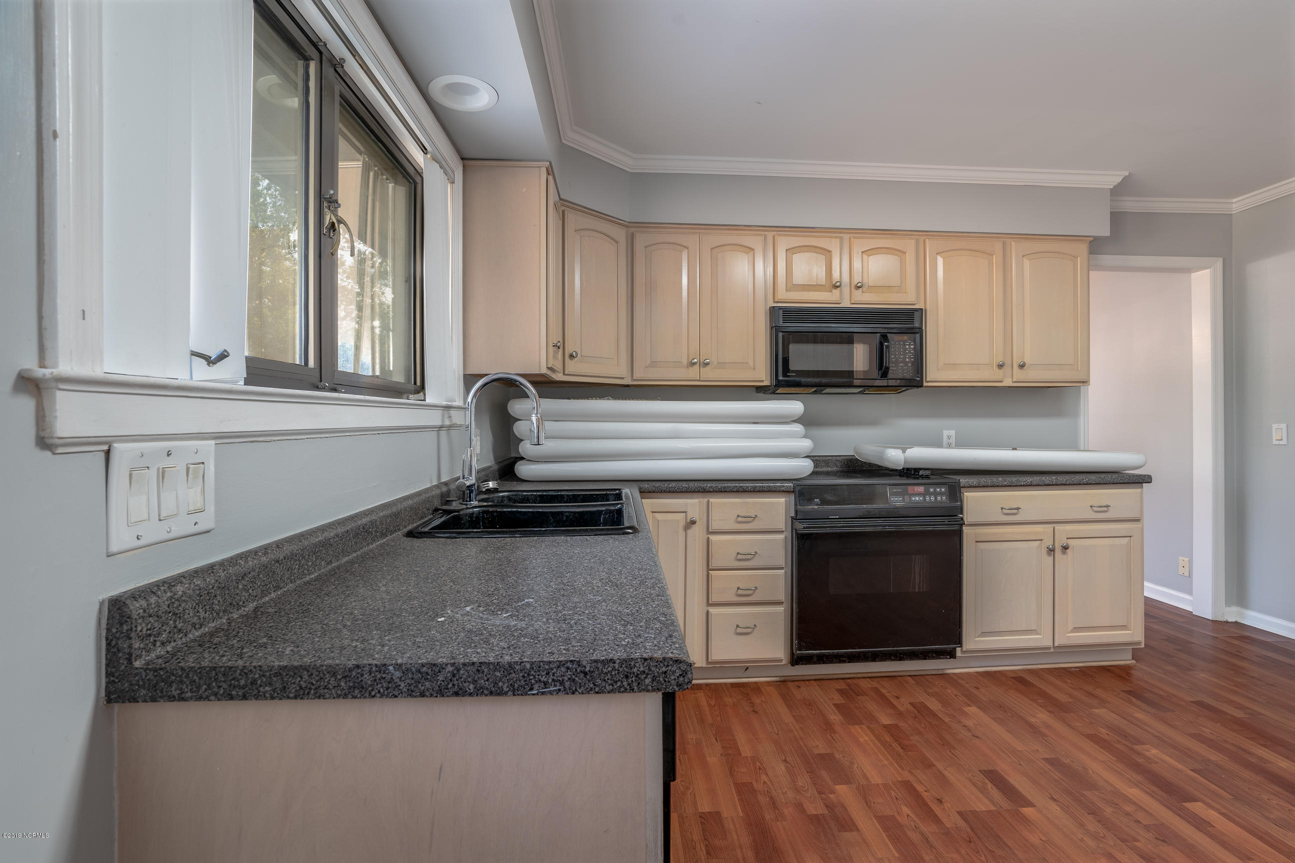 309 Edgewater Club Road Wilmington, NC 28411 - Photo 5 of 34 309 Edgewater Club-22