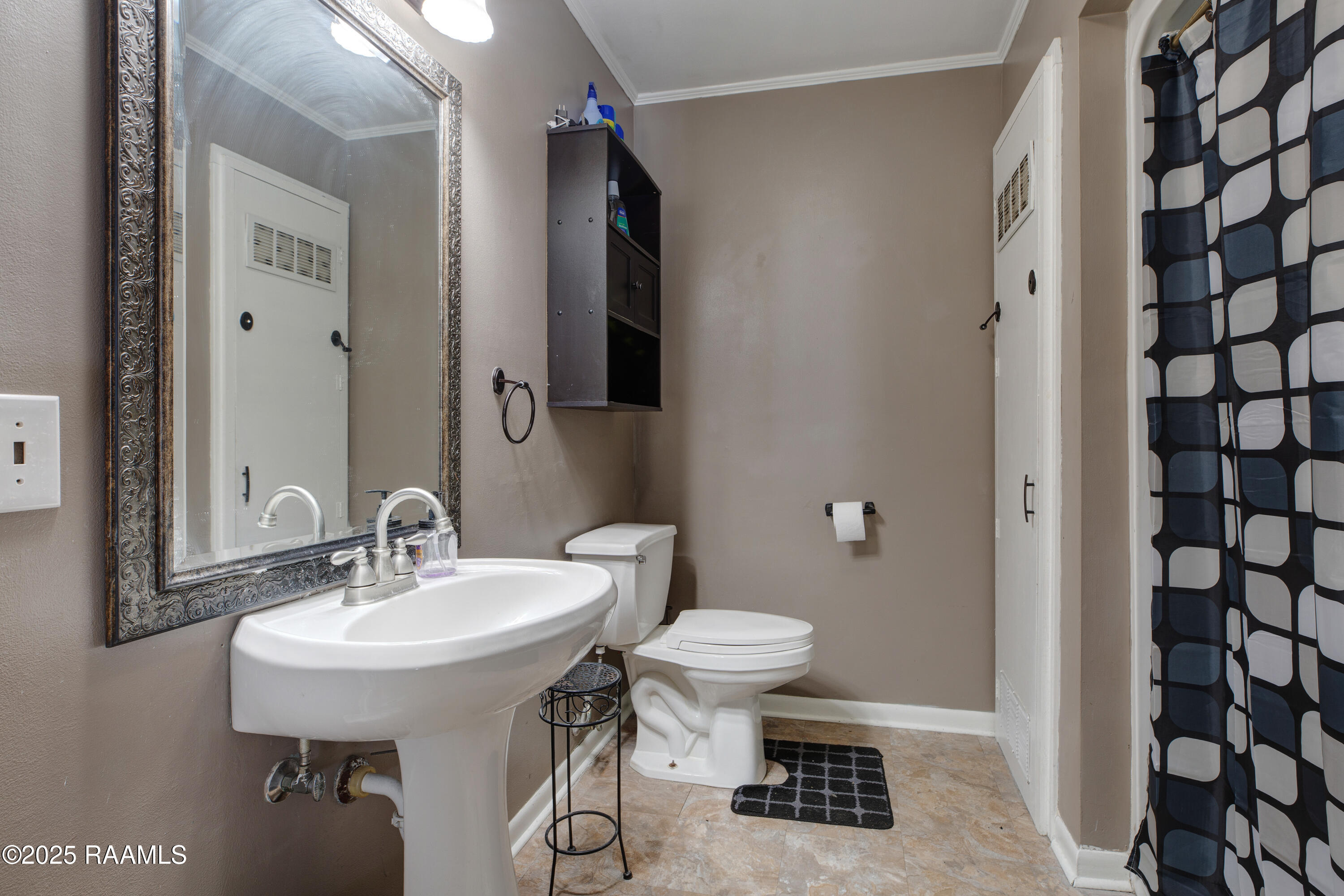 101 West Tampico Street New Iberia, LA 70563 - Photo 13 of 23 101 Tampico-13