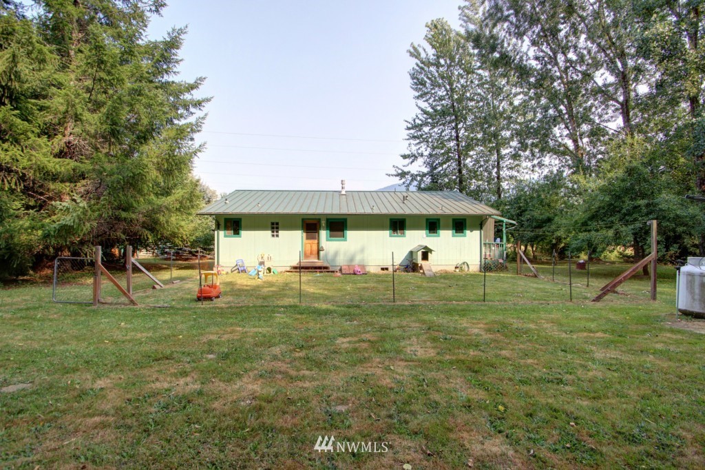 7656 Powerline Road Marblemount, WA 98267 - Photo 5 of 24 Gallery Image 5