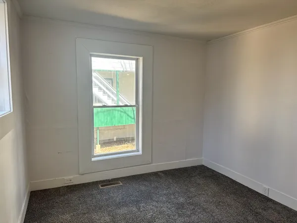 $1,500 | 97 Franklin Street, Unit C, Franklin, NH 03235