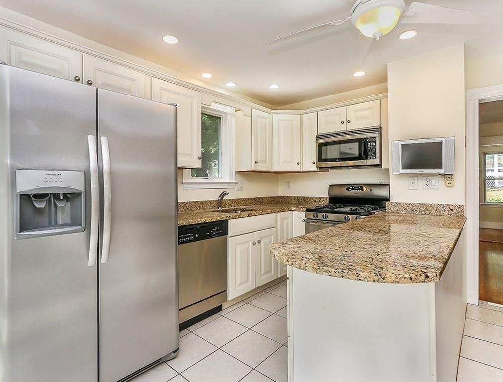 46 Gainsville Road Dedham, MA 02026 - Photo 7 of 20 Gallery Image 7