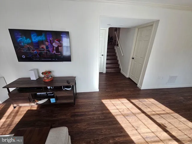 $3,500 | 5909 Wood Sorrels Court, Burke, VA 22015