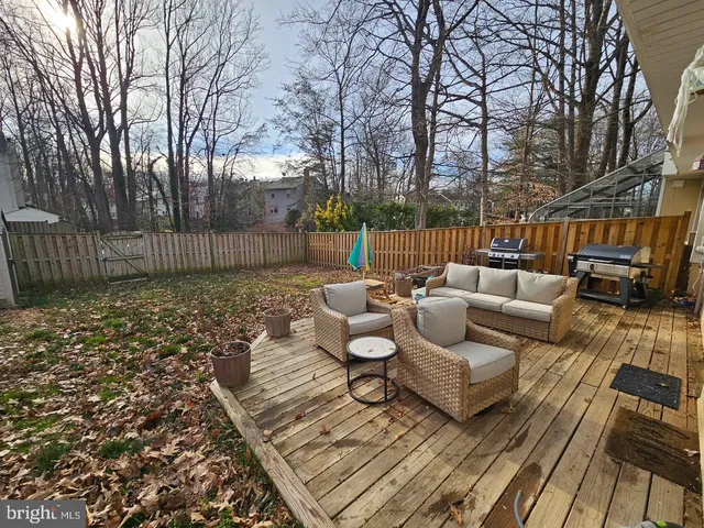 $3,500 | 5909 Wood Sorrels Court, Burke, VA 22015