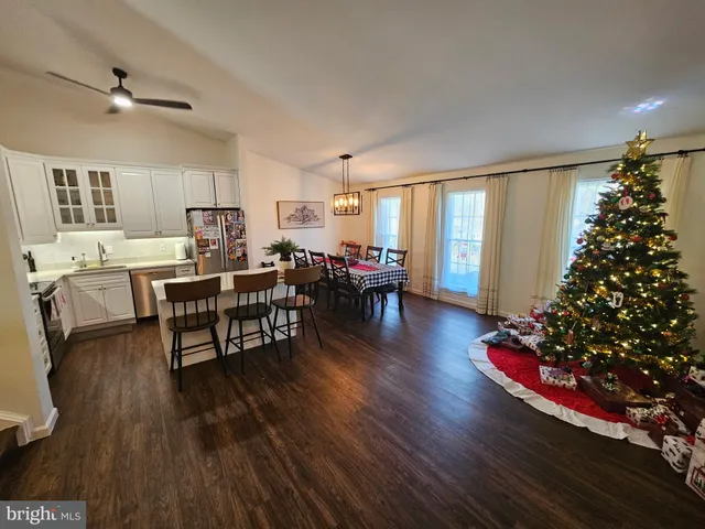 $3,500 | 5909 Wood Sorrels Court, Burke, VA 22015