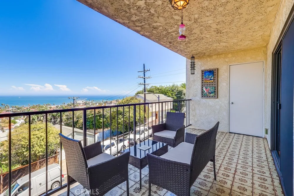 711 West 33rd Street San Pedro, CA 90731 - Photo 12 of 73