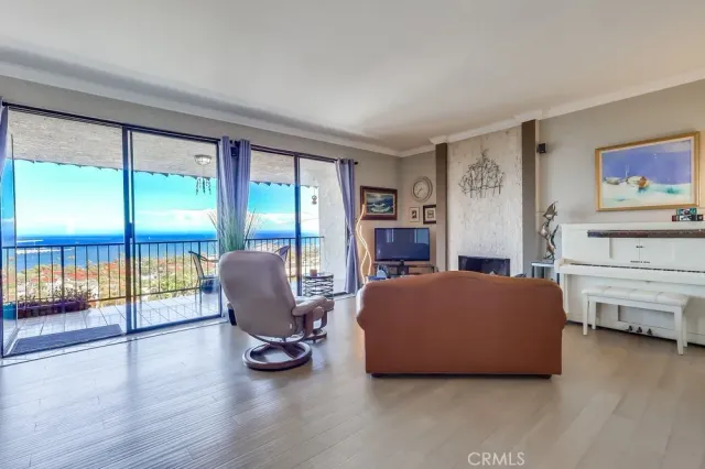 $969,000 | 711 West 33rd Street, San Pedro, CA 90731