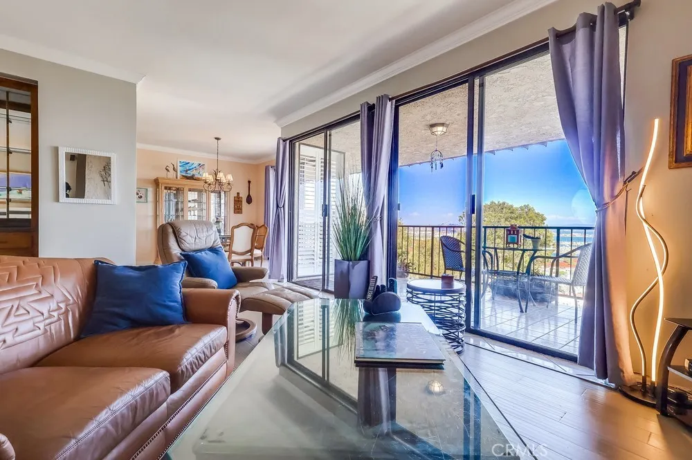 711 West 33rd Street San Pedro, CA 90731 - Photo 29 of 73 a living room with furniture and a large window