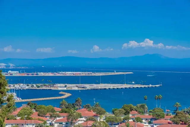 $969,000 | 711 West 33rd Street, San Pedro, CA 90731