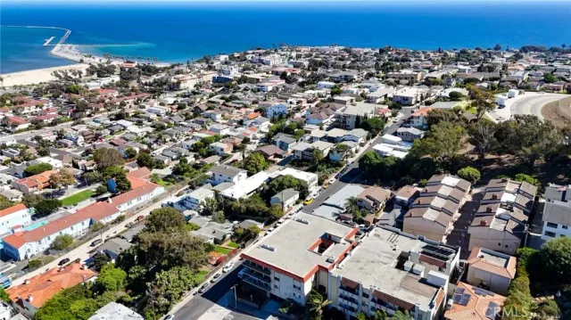 $969,000 | 711 West 33rd Street, San Pedro, CA 90731