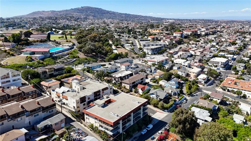 711 West 33rd Street San Pedro, CA 90731 - Photo 64 of 73