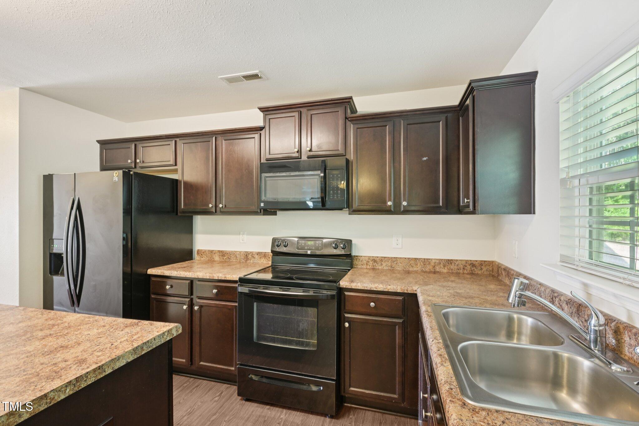 700 Quail Court Creedmoor, NC 27522 - Photo 17 of 40 18-web-or-mls-Quail Ct-S1507-018