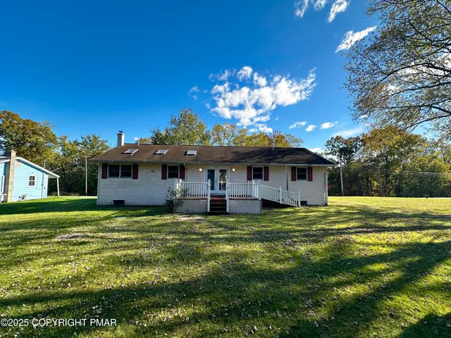 $229,900 | 7045 Old Berwick Road, Bloomsburg, PA 17815