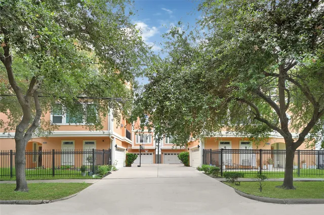 $475,000 | 4216 Childress Street, Houston, TX 77005