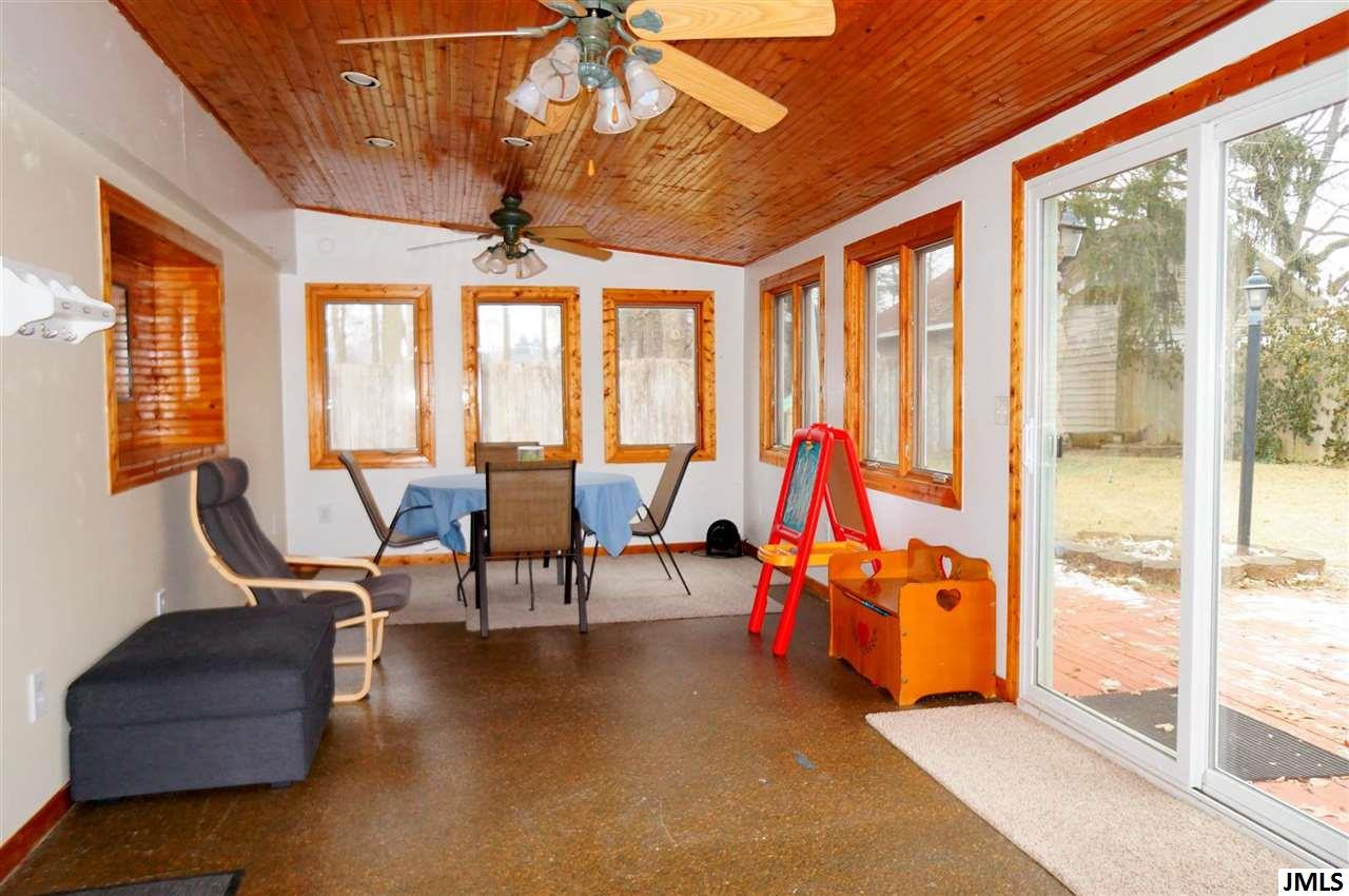 739 Briarcliff Road Jackson, MI 49203 - Photo 25 of 34 Photo 25