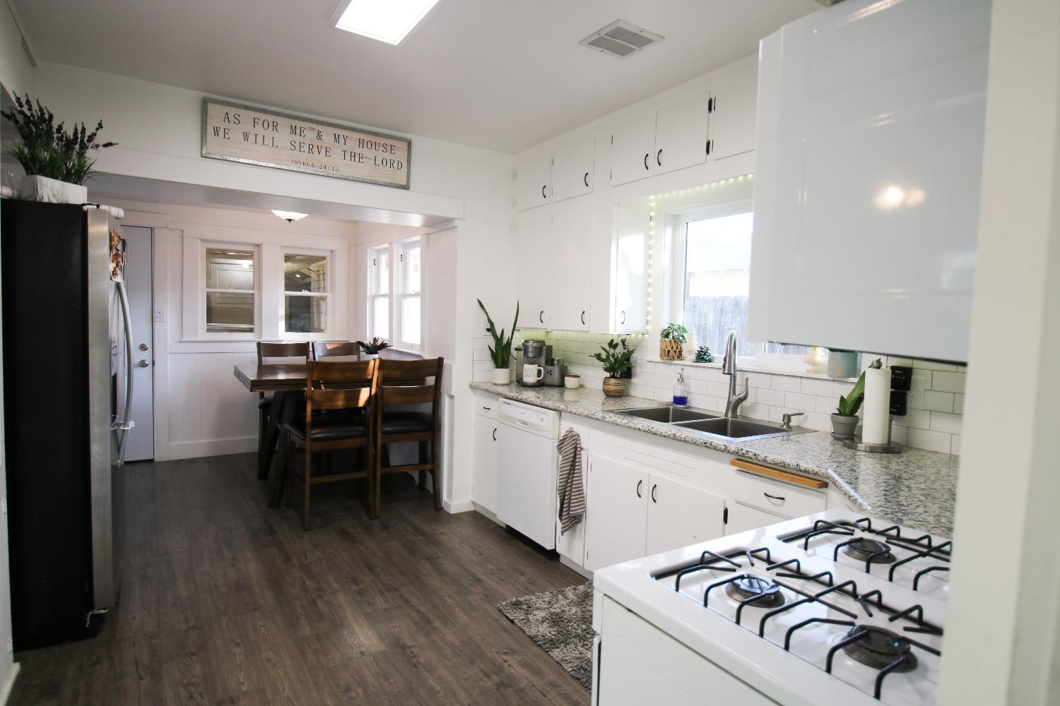 960 South Klein Avenue Reedley, CA 93654 - Photo 8 of 20 Gallery Image 8