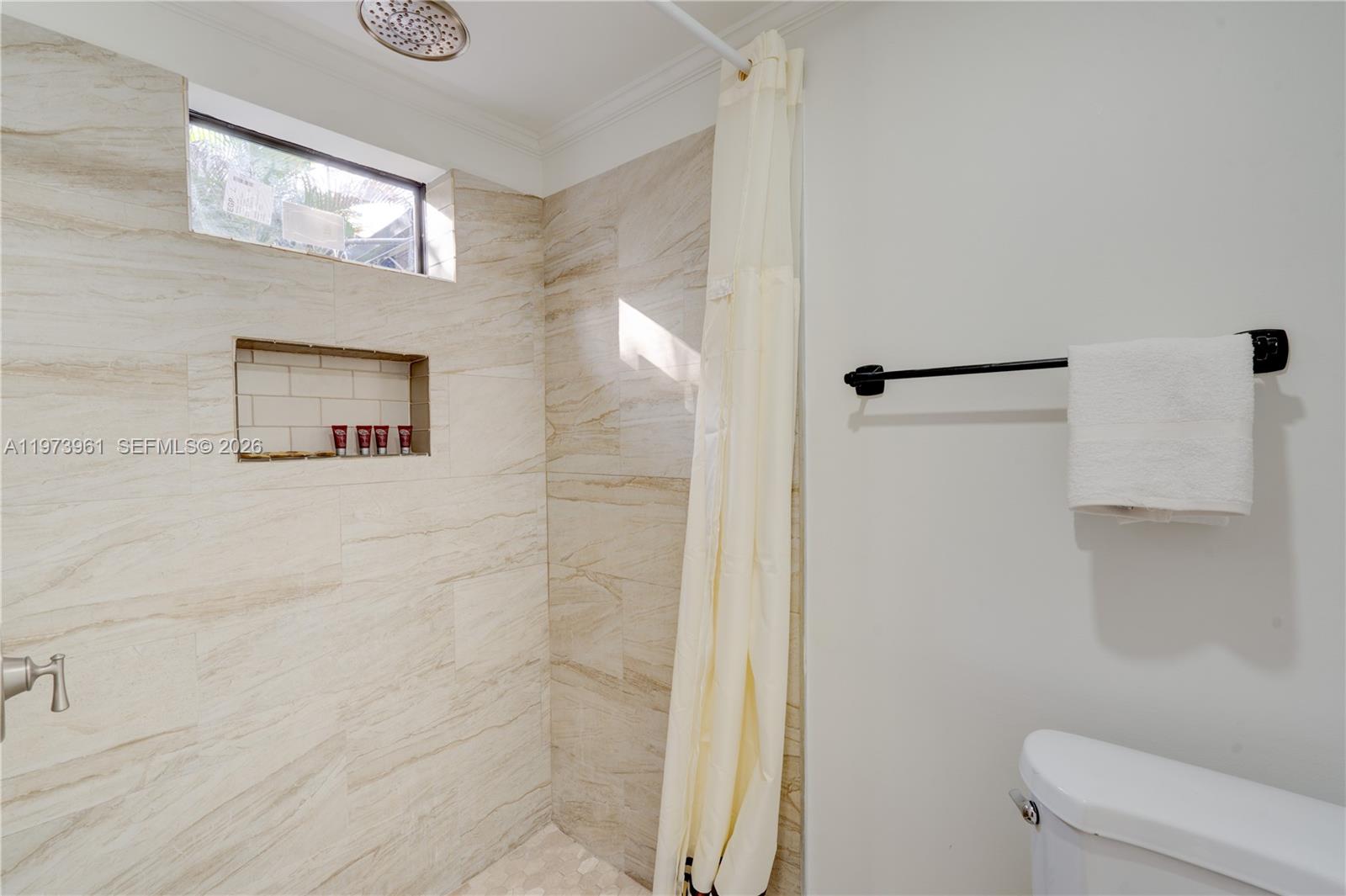 347 Northeast 110th Street Miami, FL 33161 - Photo 25 of 35