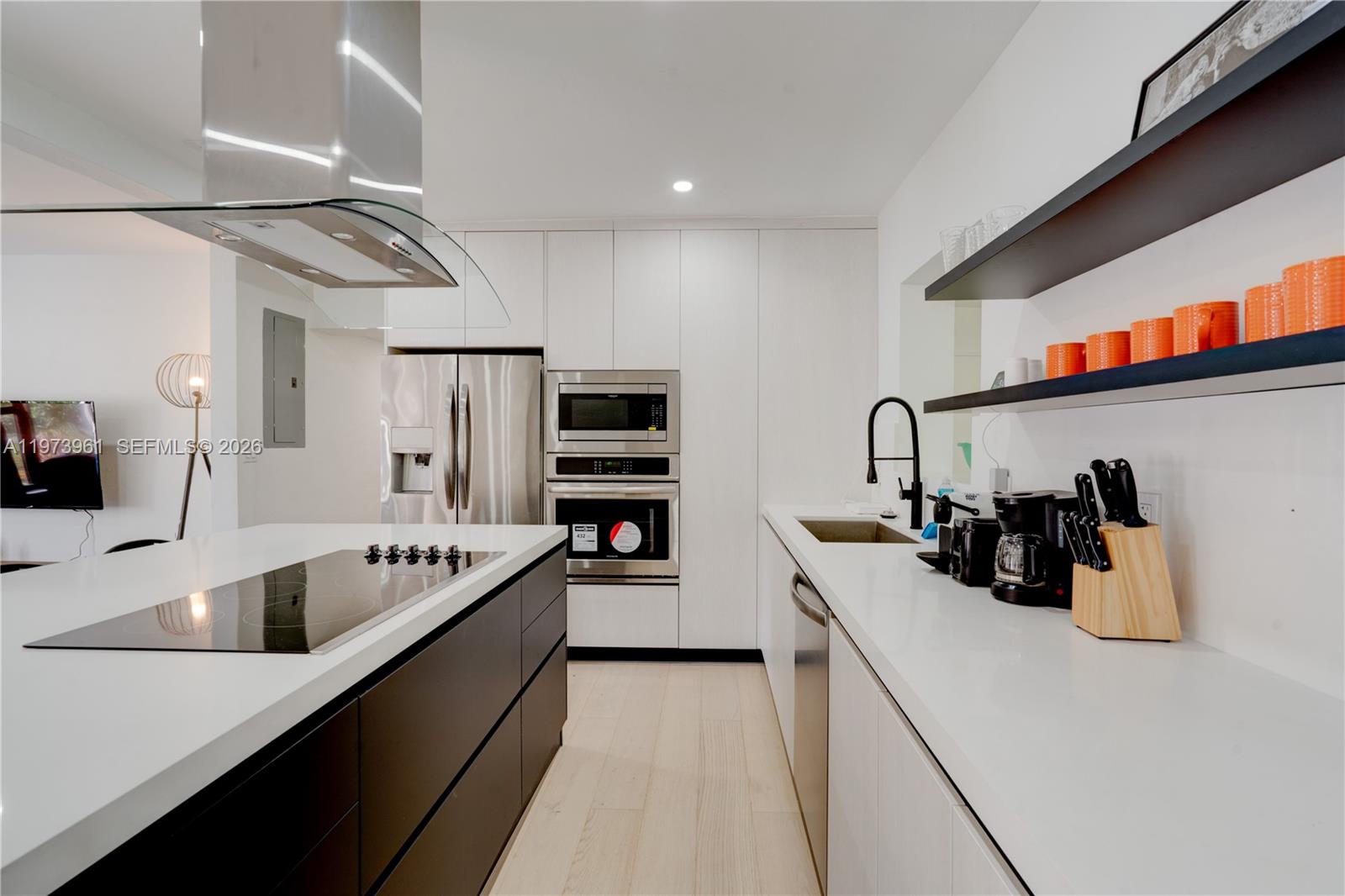 347 Northeast 110th Street Miami, FL 33161 - Photo 5 of 35