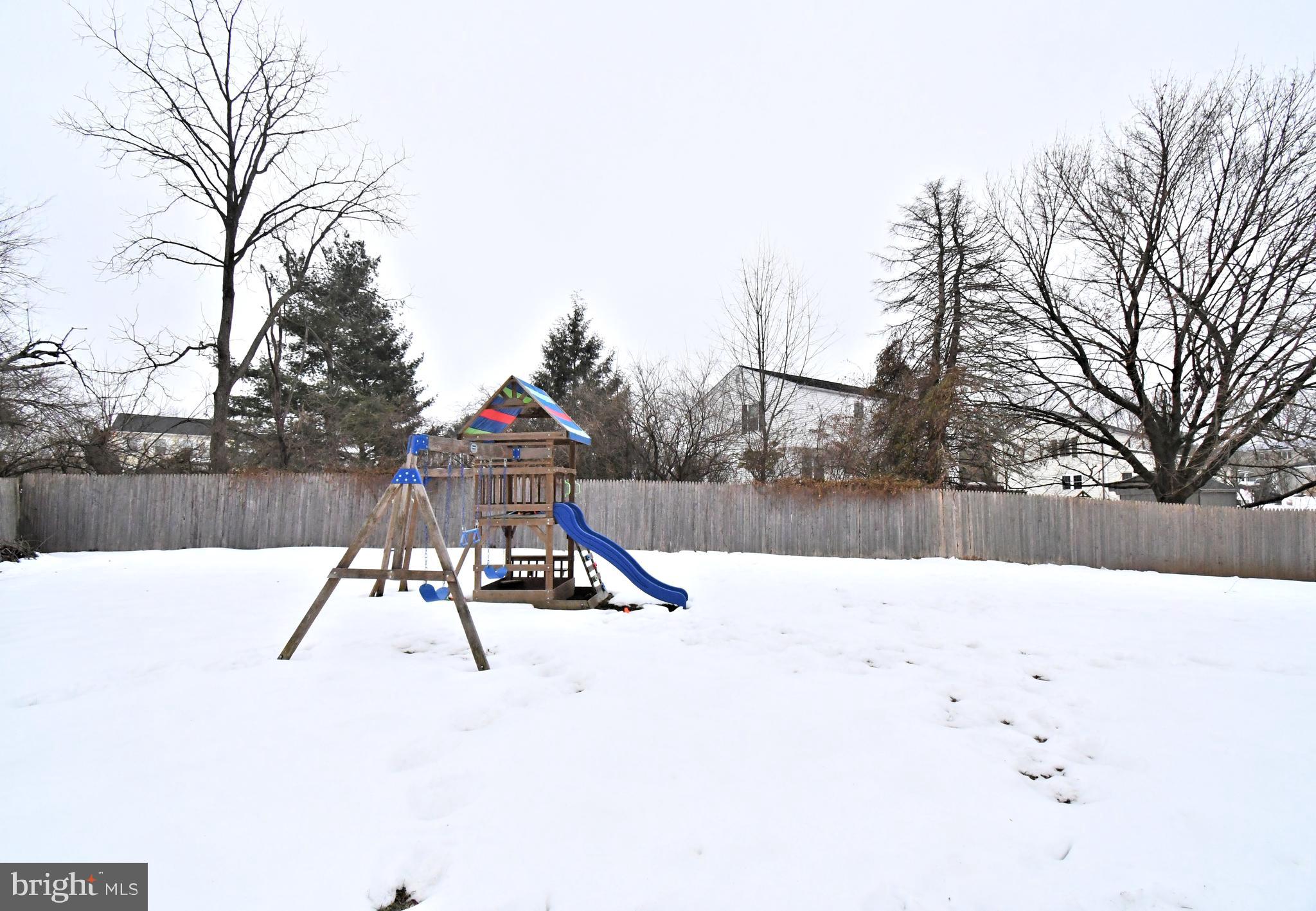 510 North Pleasantview Road Pottstown, PA 19464 - Photo 32 of 37 a park with kid zone