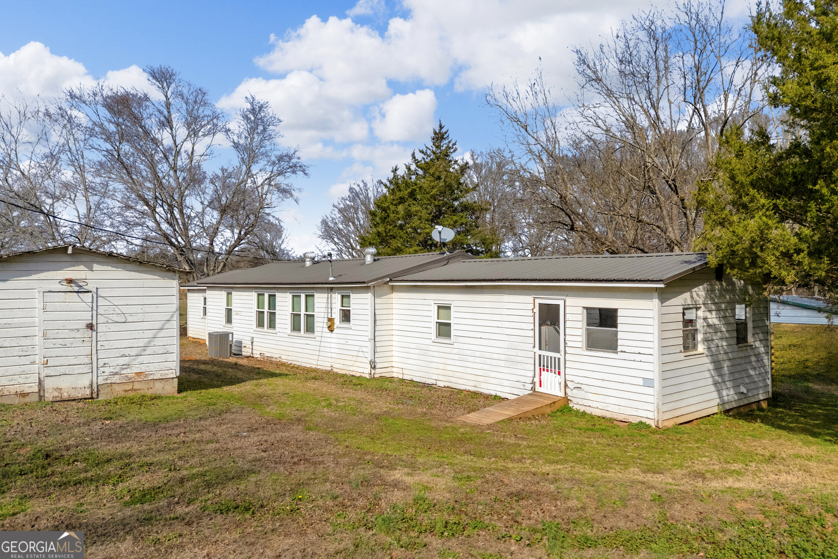 2359 Wesley Chapel Road Danielsville, GA 30633 - Photo 11 of 47