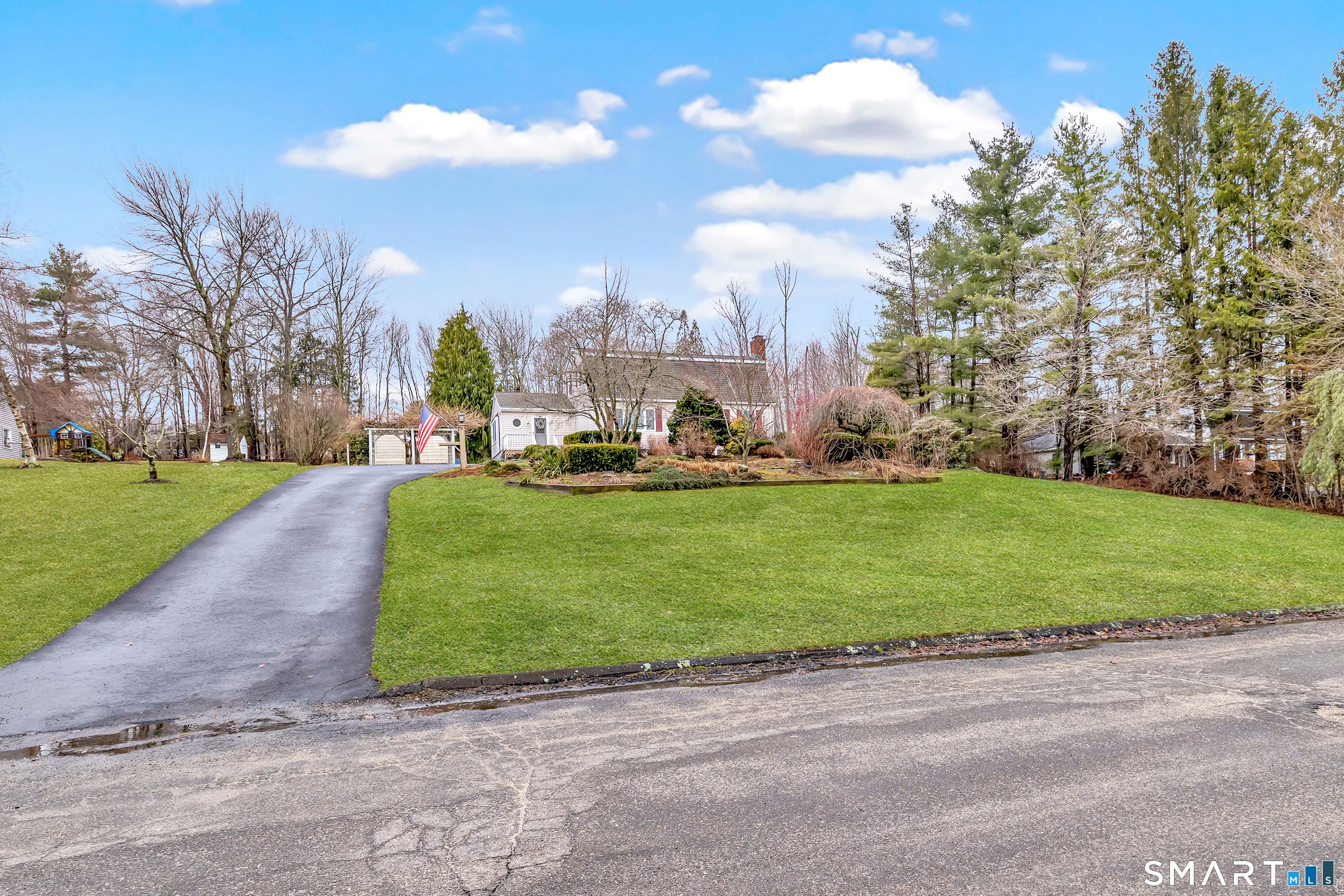 18 Oakdale Road Plymouth, CT 06786 - Photo 1 of 38