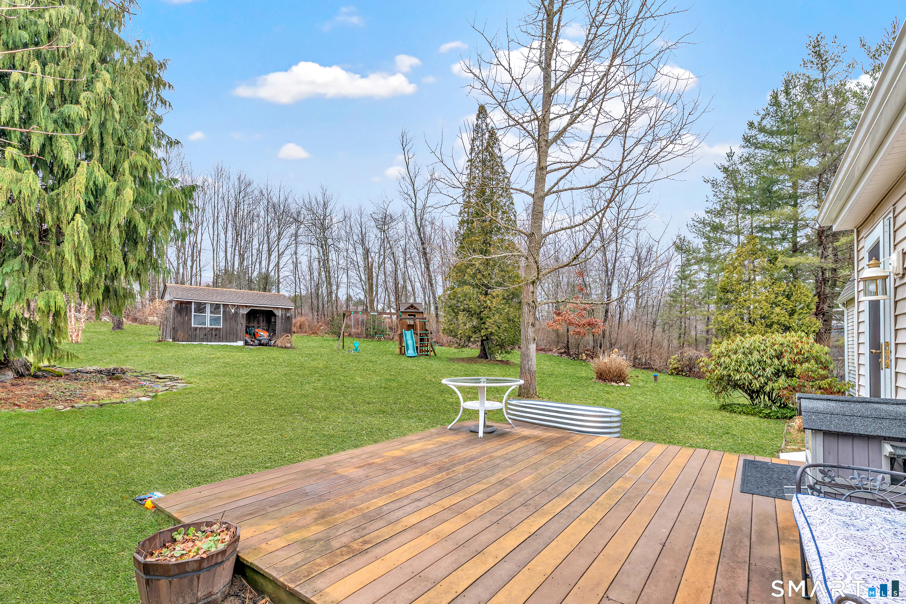 18 Oakdale Road Plymouth, CT 06786 - Photo 35 of 38