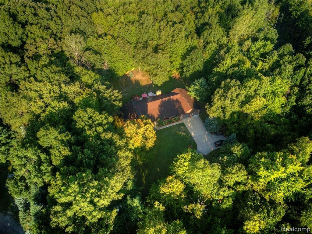 525 Gulley Road Howell, MI 48843 - Photo 67 of 83 DJI_0400.jpg