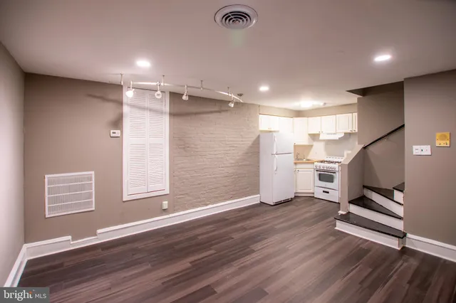 $1,795 | 919 Pine Street, Unit 1R, Philadelphia, PA 19107