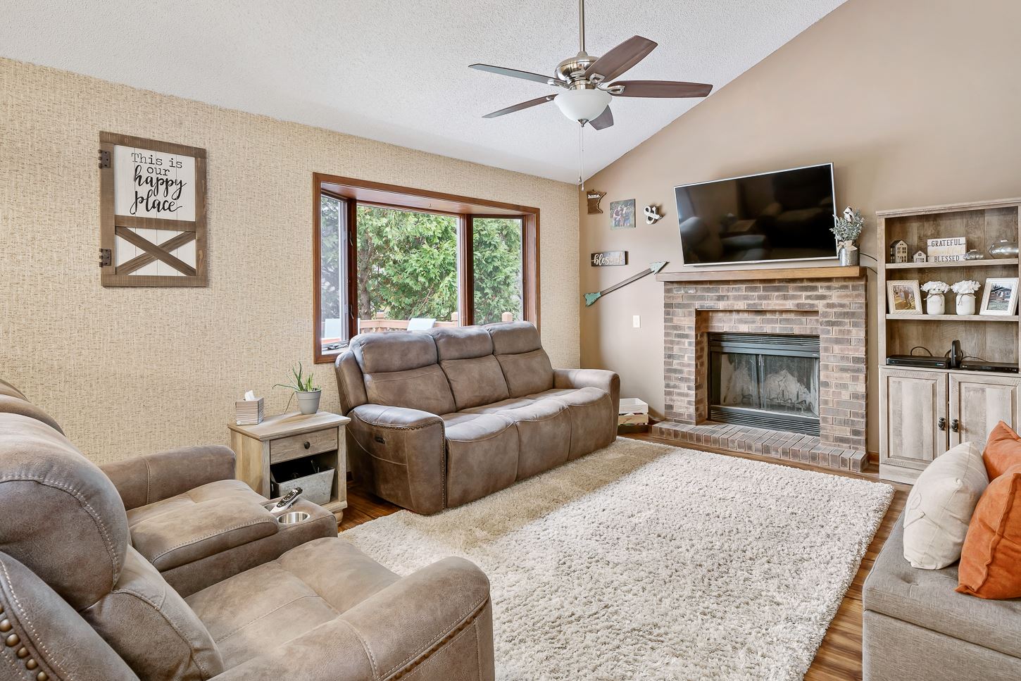 17707 Auburn Road Huntertown, IN 46748 - Photo 12 of 36 Gallery Image 12