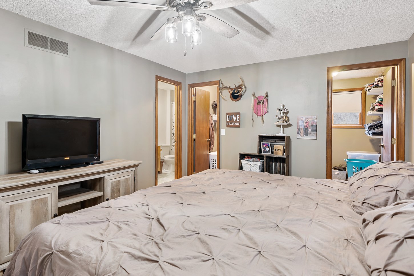 17707 Auburn Road Huntertown, IN 46748 - Photo 24 of 36 Gallery Image 24