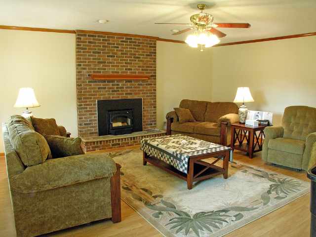 145 Dustin Street Easley, SC 29642 - Photo 4 of 25