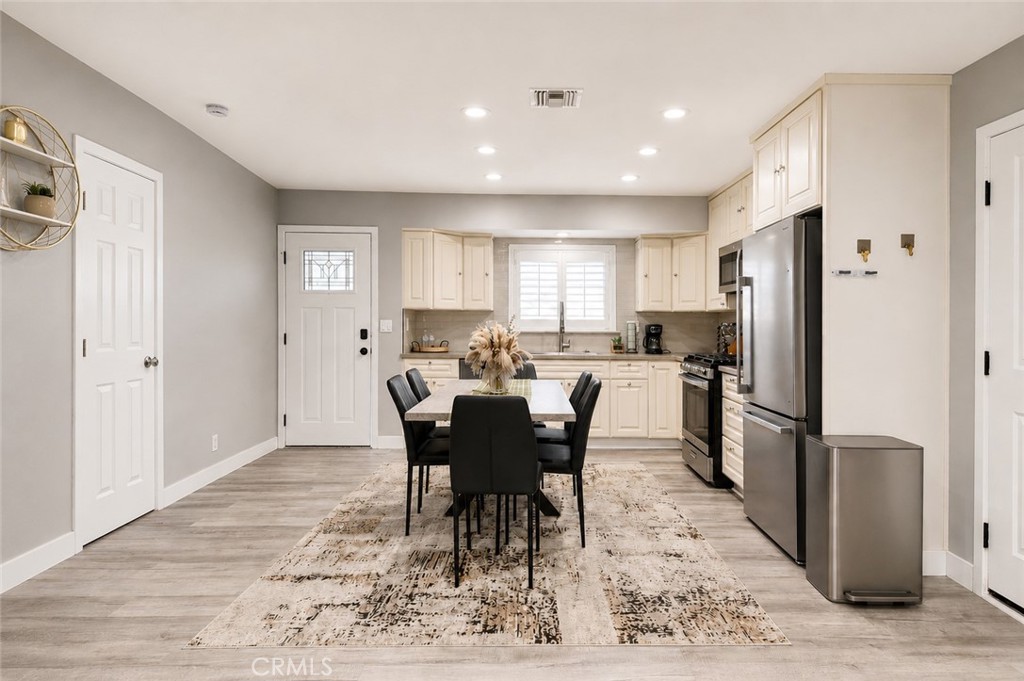 11307 Jane Way Stanton, CA 90680 - Photo 13 of 50