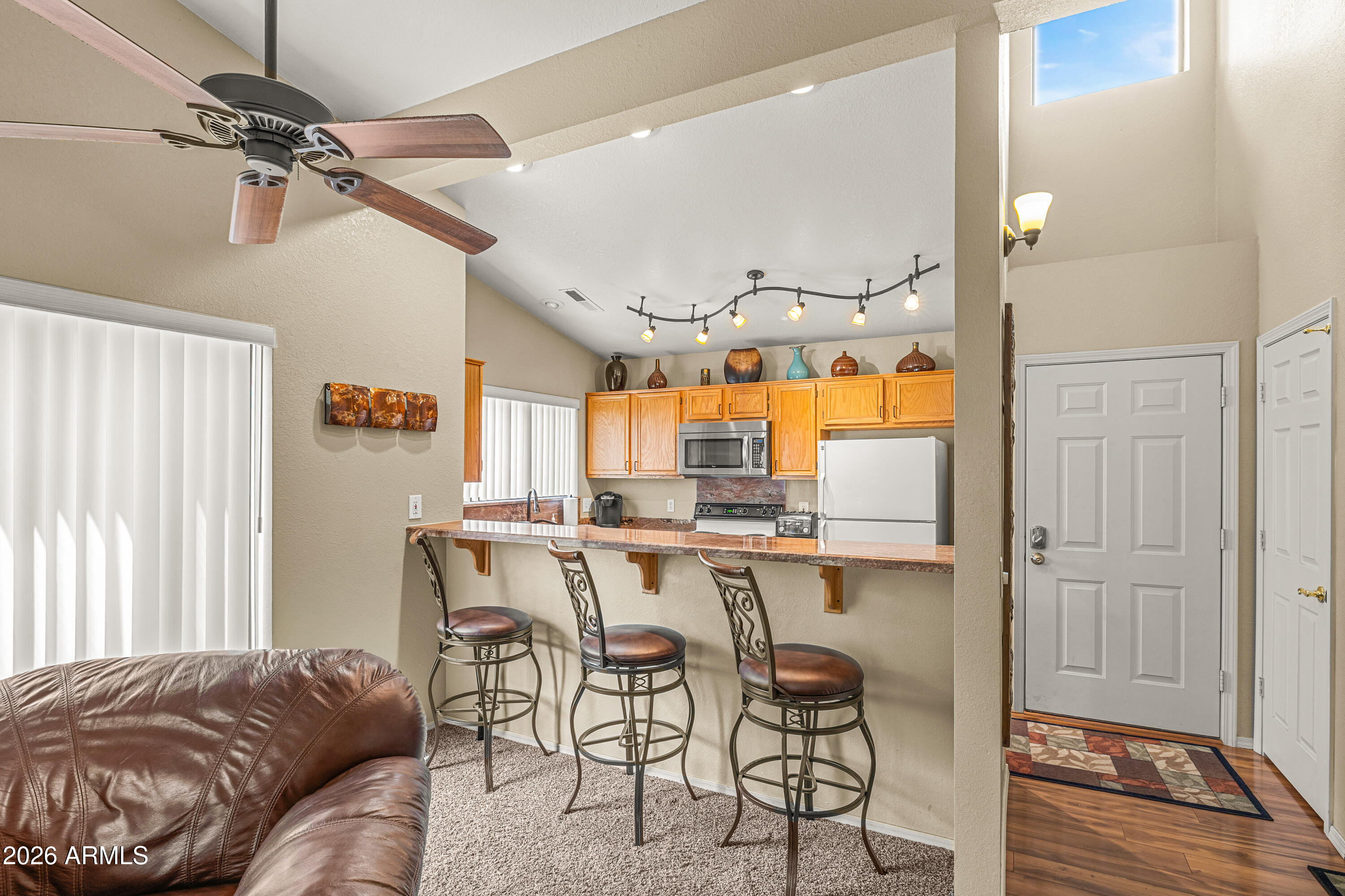 6475 East Settlers Run Road, Unit 14 Flagstaff, AZ 86004 - Photo 12 of 30 Kitchen
