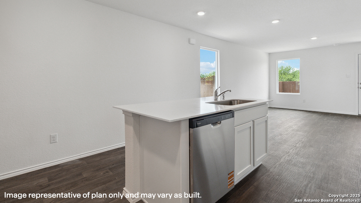 4223 Common Sage Von Ormy, TX 78073 - Photo 9 of 40 Gallery Image 9