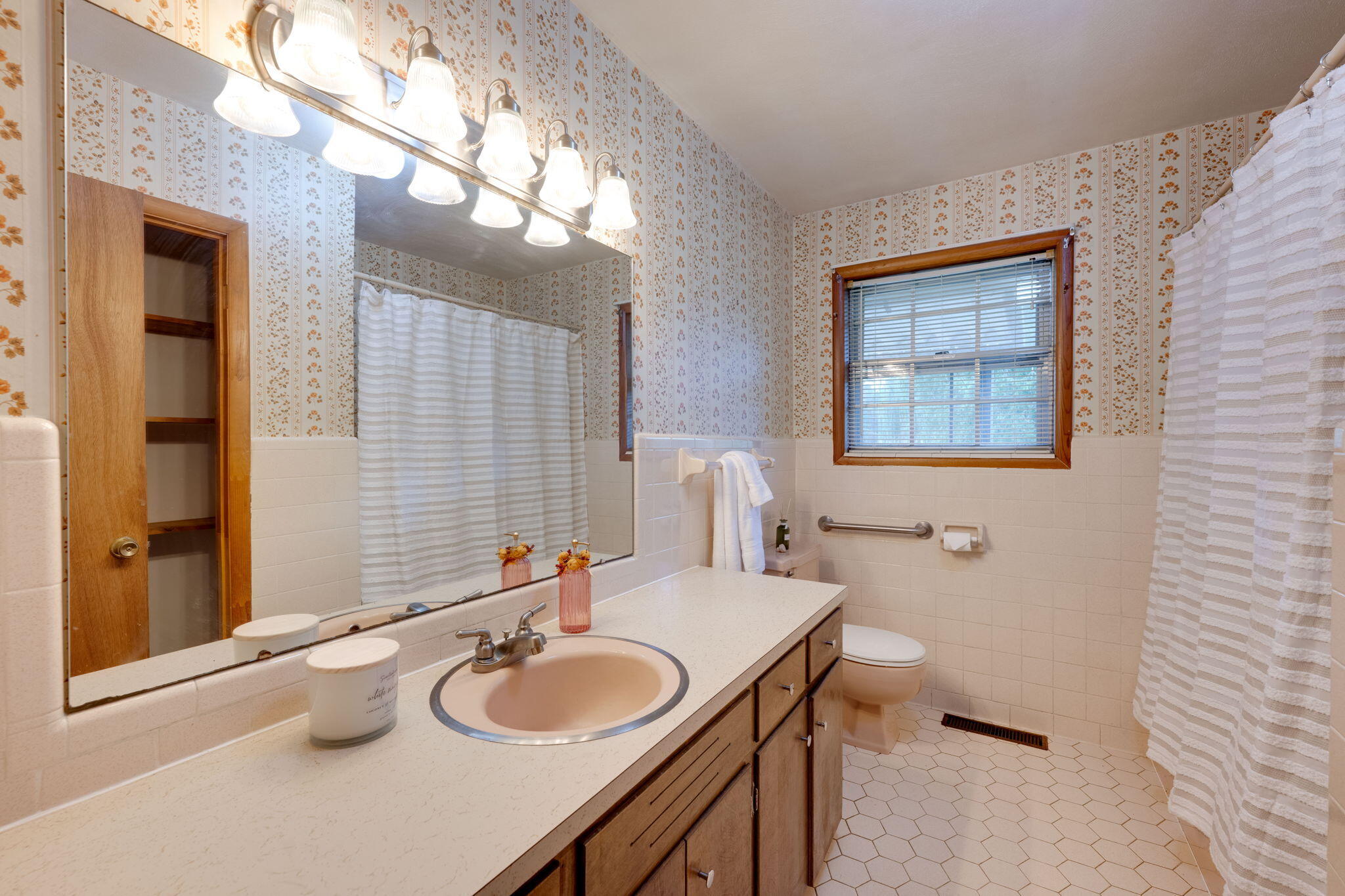 146 Mysinger Road Cleveland, TN 37311 - Photo 22 of 38 23-web-or-mls-DSC_1214-54