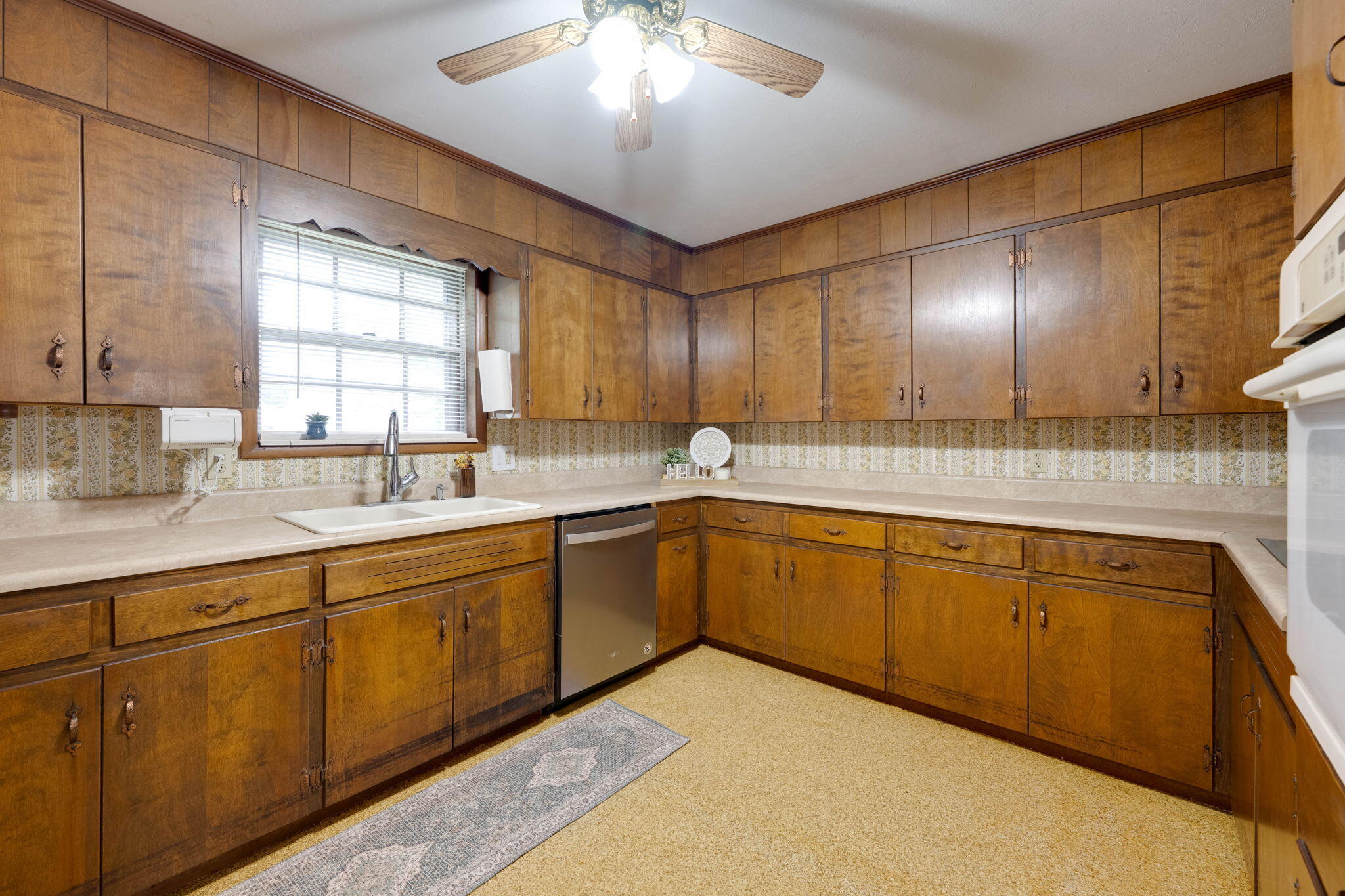 146 Mysinger Road Cleveland, TN 37311 - Photo 10 of 38 16-web-or-mls-DSC_1193-33
