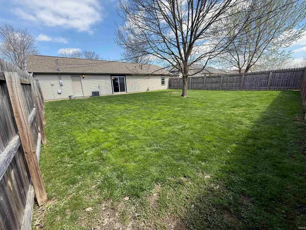 $170,000 | 103 West Dogwood Lane, Portland, IN 47371