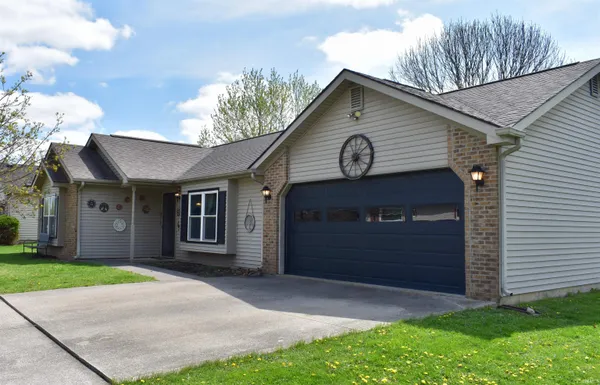 $170,000 | 103 West Dogwood Lane, Portland, IN 47371