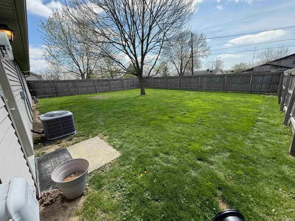 $170,000 | 103 West Dogwood Lane, Portland, IN 47371