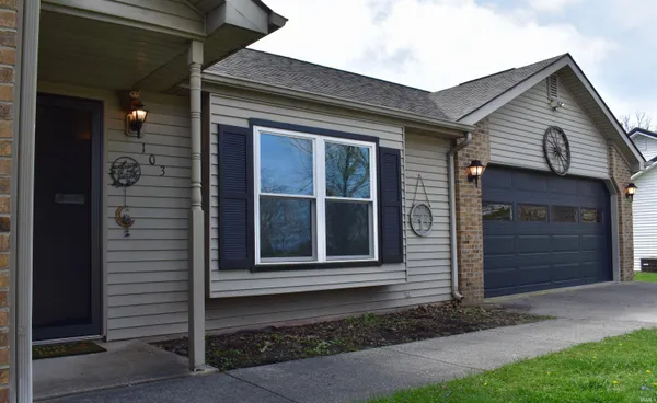 $170,000 | 103 West Dogwood Lane, Portland, IN 47371