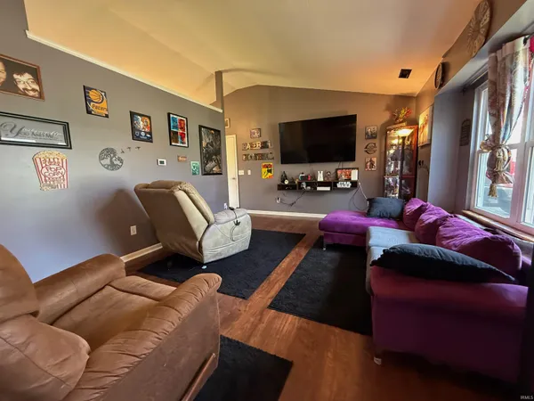 $170,000 | 103 West Dogwood Lane, Portland, IN 47371