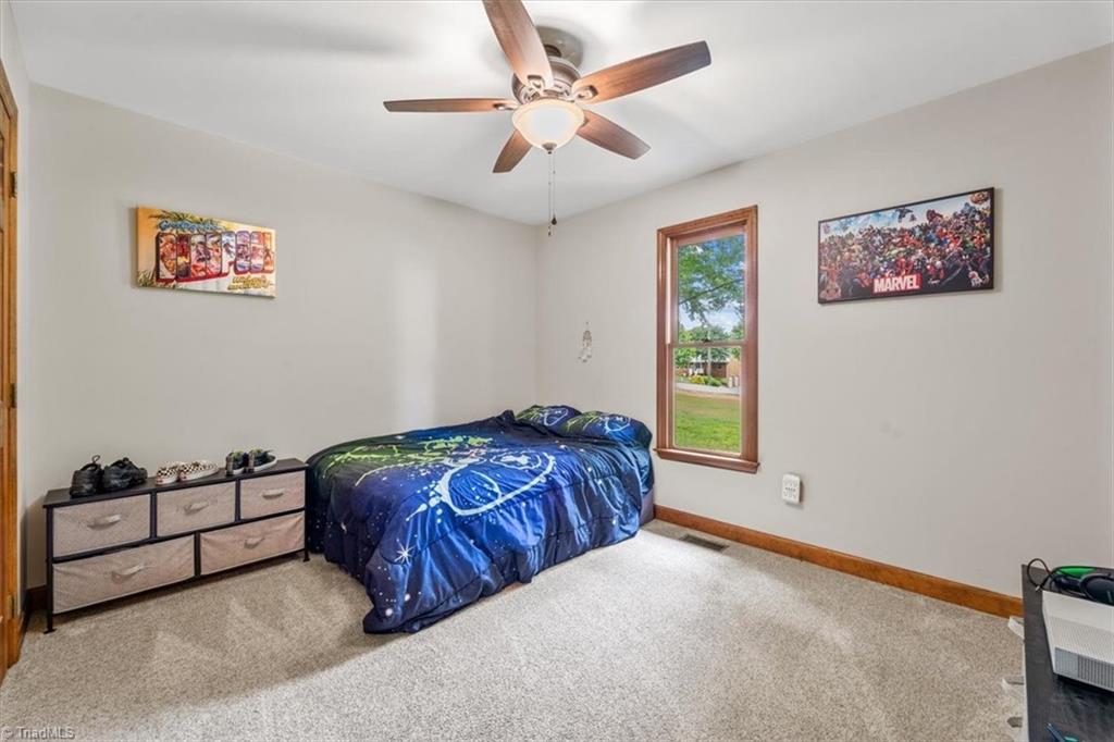 861 Central Road Clemmons, NC 27012 - Photo 21 of 33 Gallery Image 21