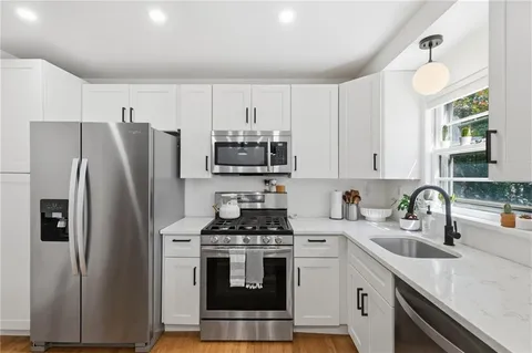 $290,000 | 6833 Meade Street, Unit 1, Pittsburgh, PA 15208